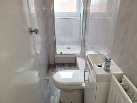 14 Niddrie Road, Glasgow, Image 3