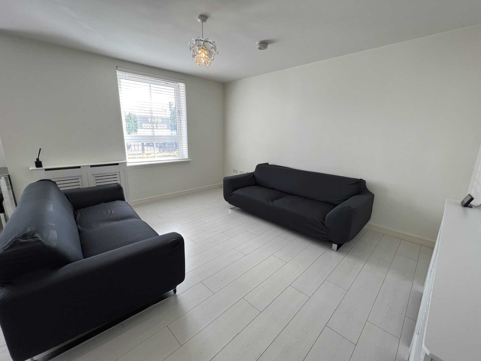 Richmond Park Terrace, New Gorbals, Image 3
