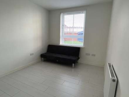Richmond Park Terrace, New Gorbals, Image 11