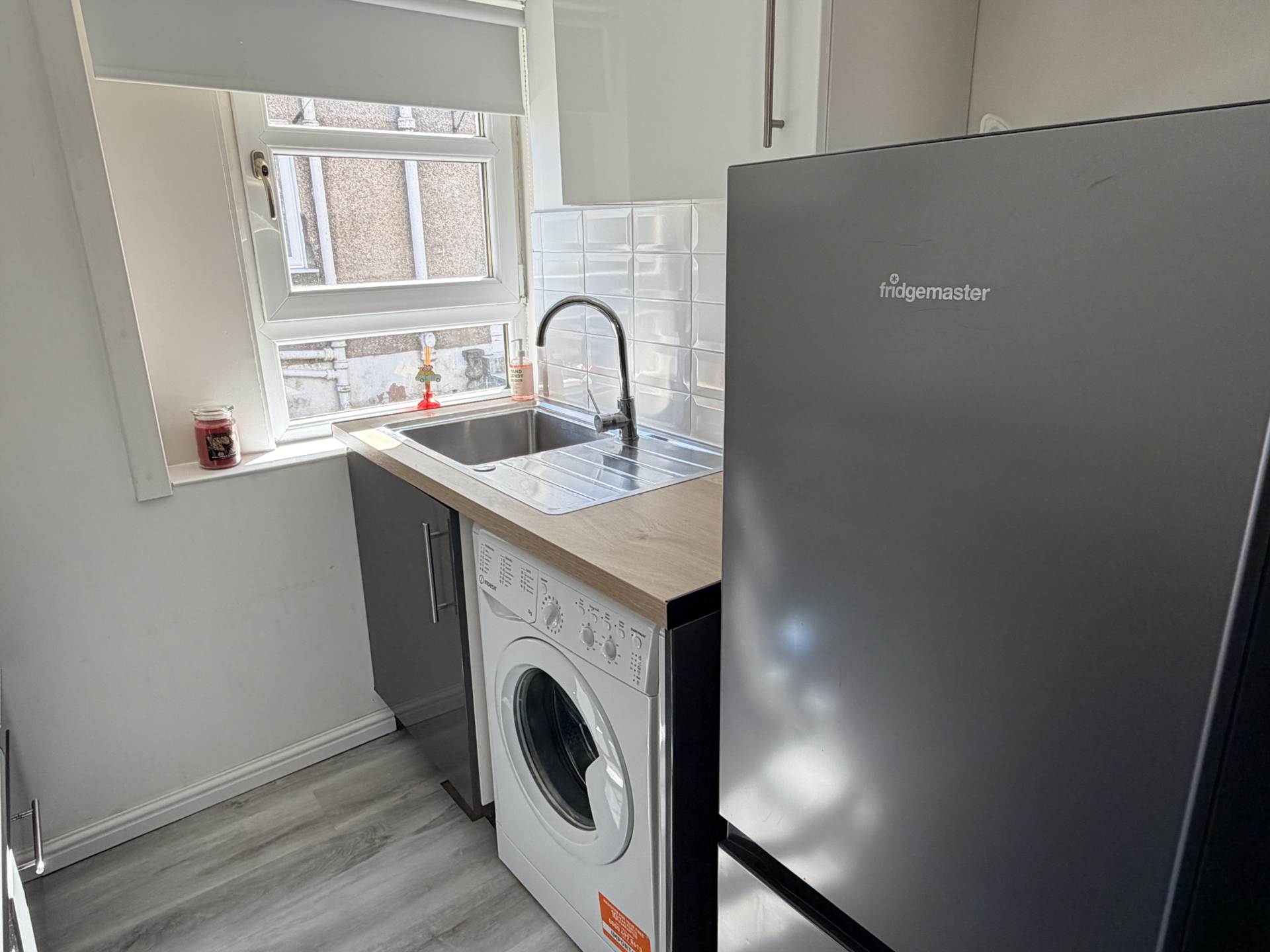 Croftfoot Road, Glasgow, Image 12