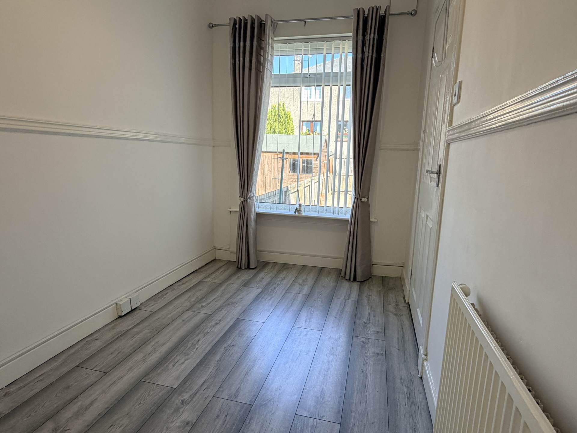 Croftfoot Road, Glasgow, Image 7