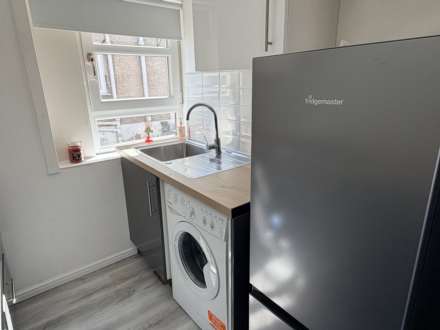 Croftfoot Road, Glasgow, Image 12