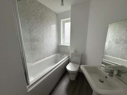 31D Alexander Avenue, Eaglesham, Image 7