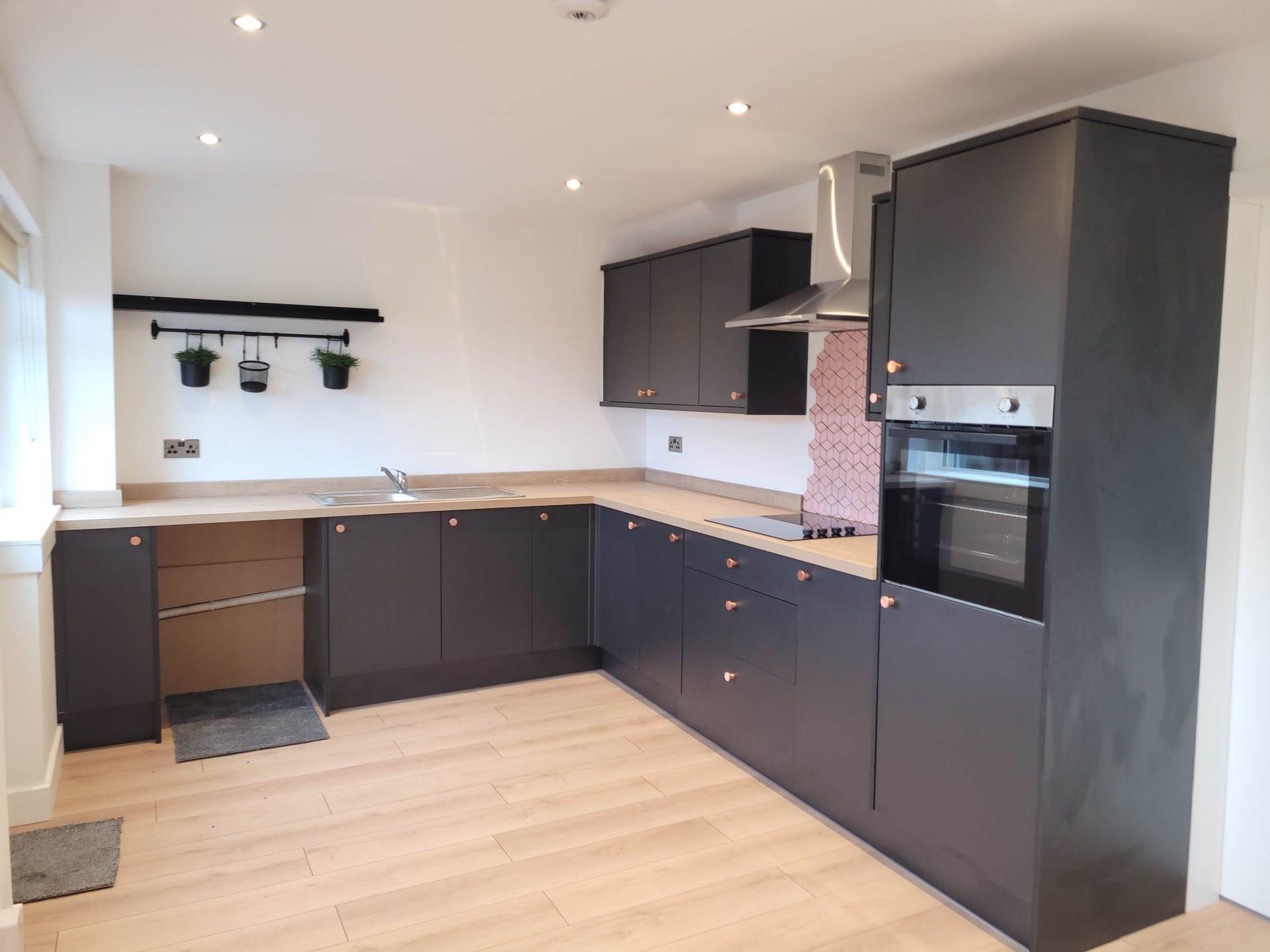 Leander Crescent, Renfrew, Image 2