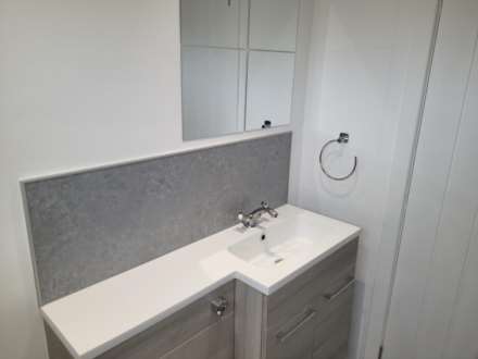 Leander Crescent, Renfrew, Image 7