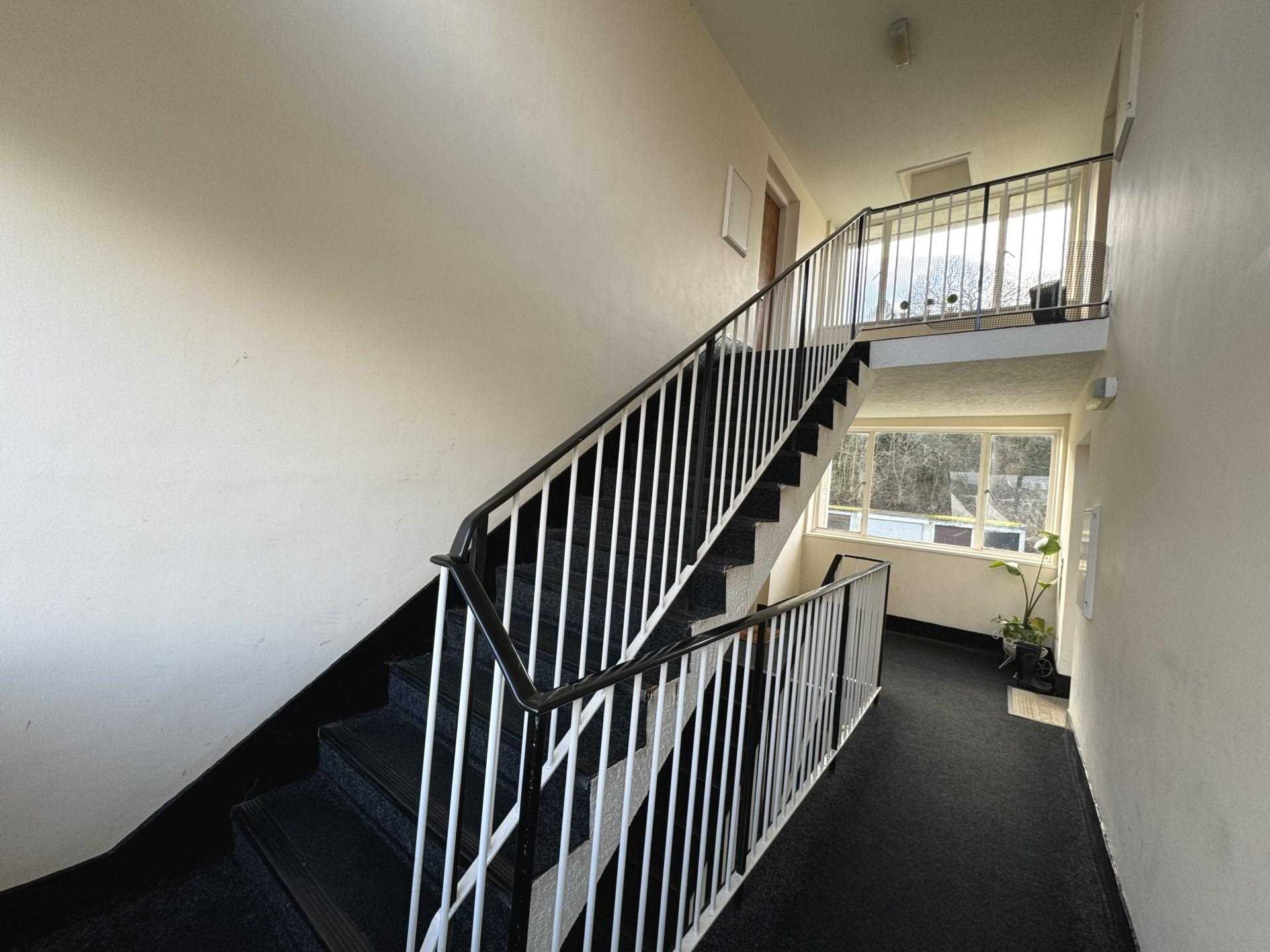 22 E Castleton Court, Castleton Drive, Newton Mearns, Image 15