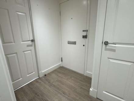 22 E Castleton Court, Castleton Drive, Newton Mearns, Image 8