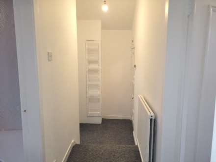 Crofton Avenue, Glasgow, Image 4