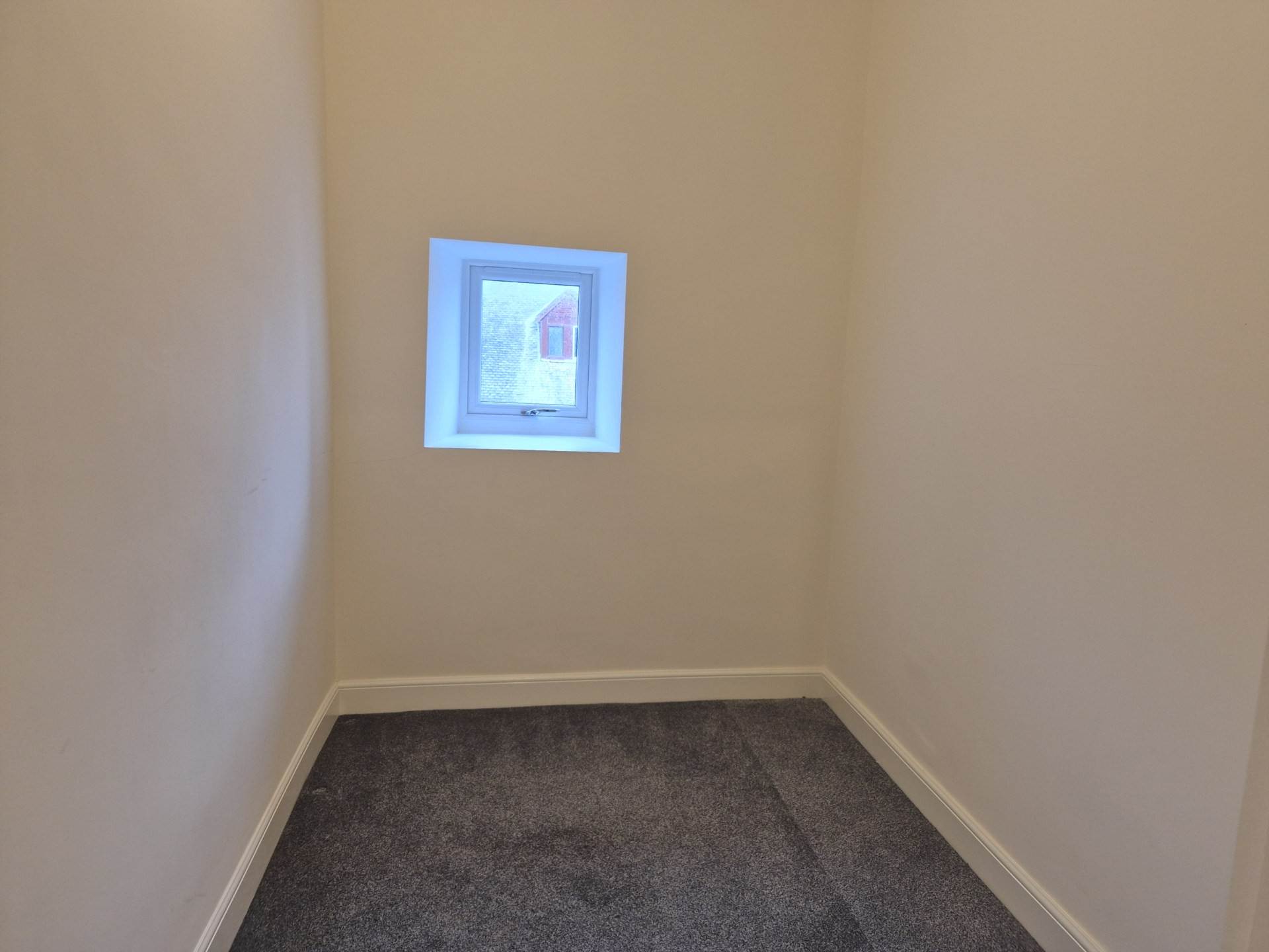 McKinlay Place, Kilmarnock, Image 5