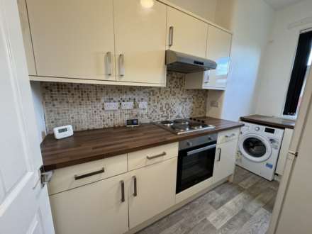 73 Red Road, Glasgow, Image 2