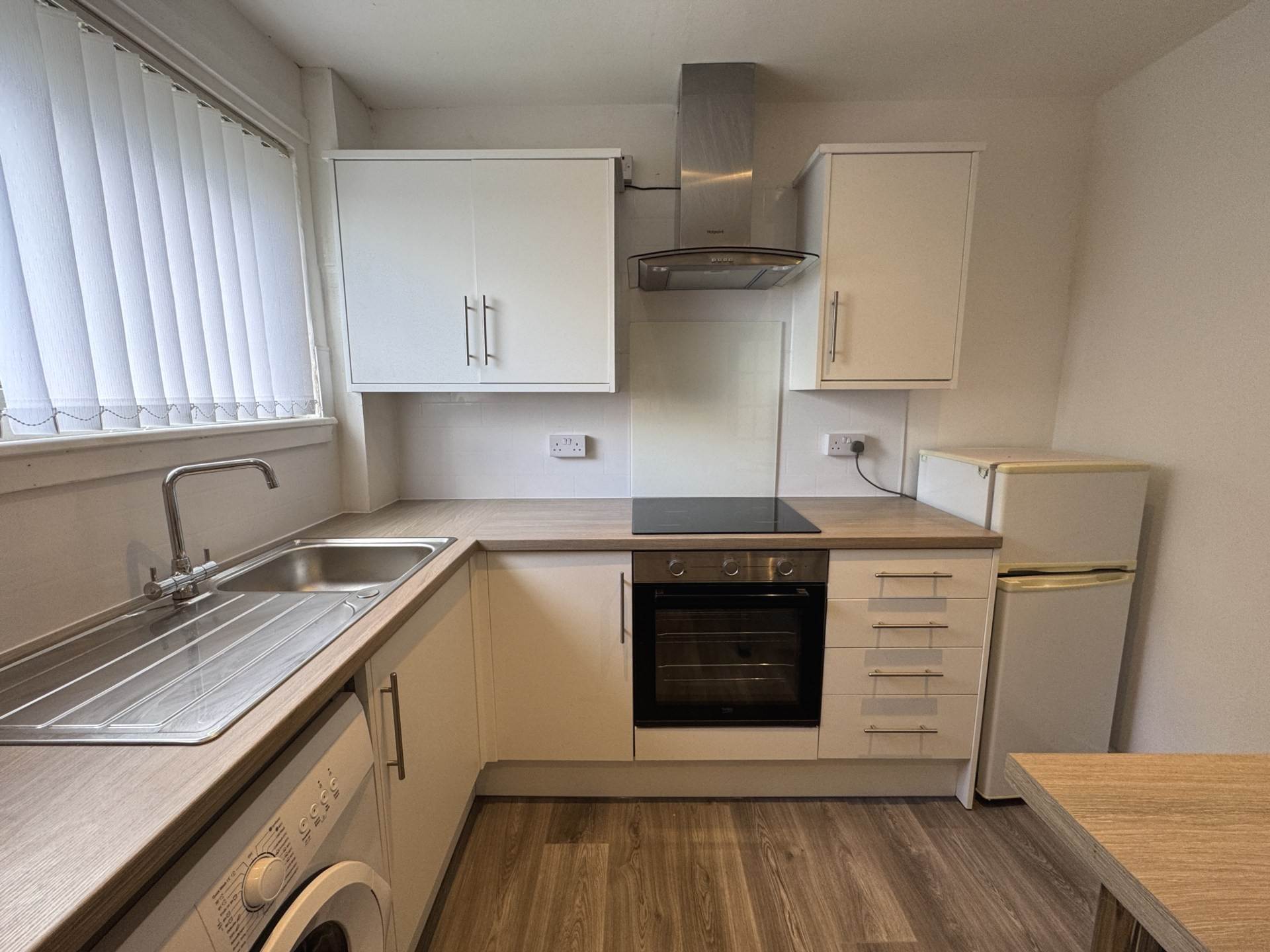 Newton Ave, Barrhead, East Renfrewshire, Image 3
