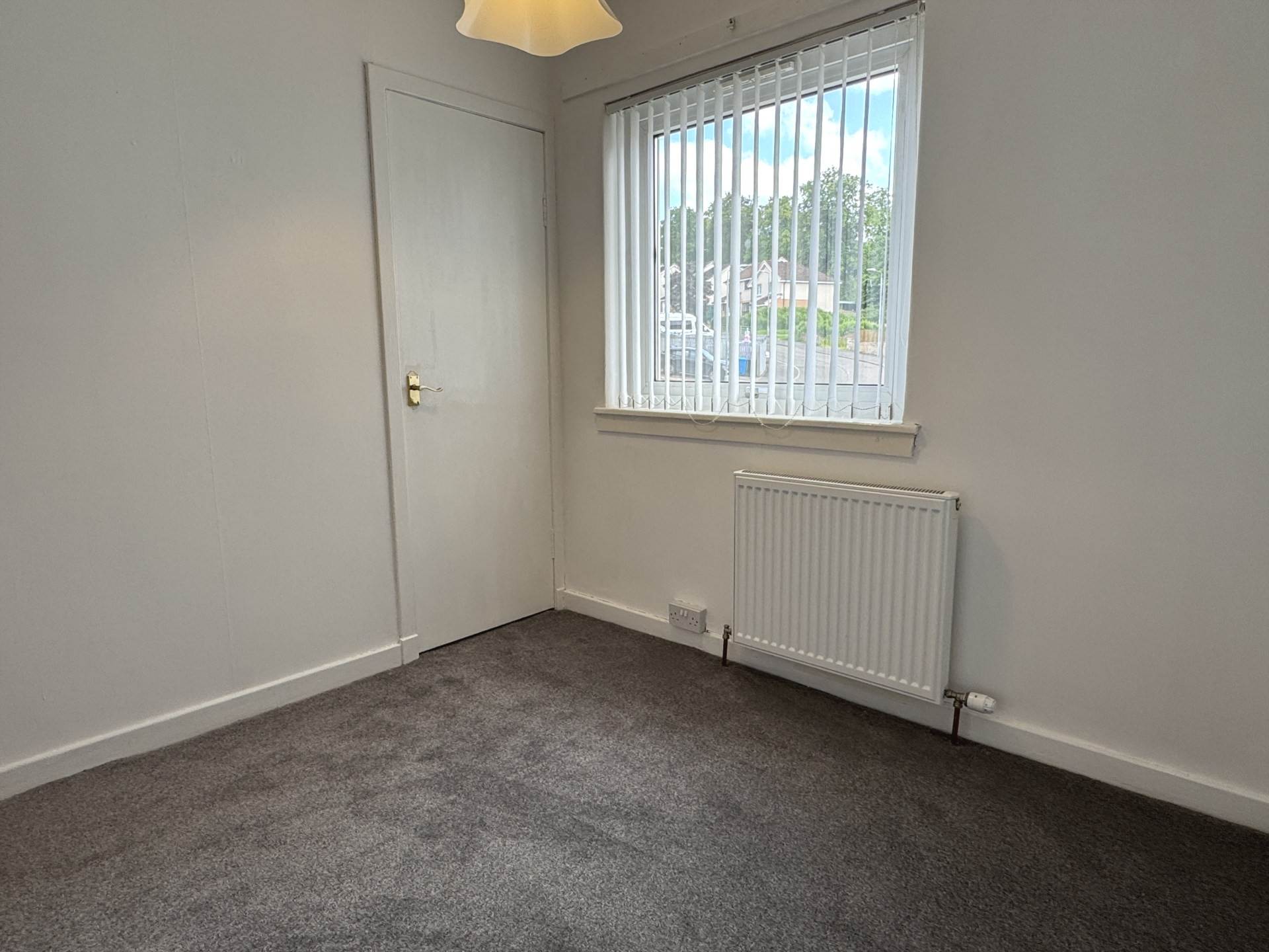 Newton Ave, Barrhead, East Renfrewshire, Image 6