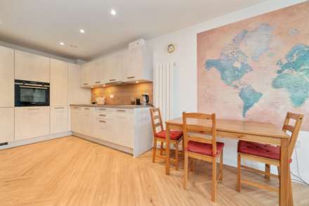 Flat 2/1 104 Minerva Street, Glasgow, Image 11