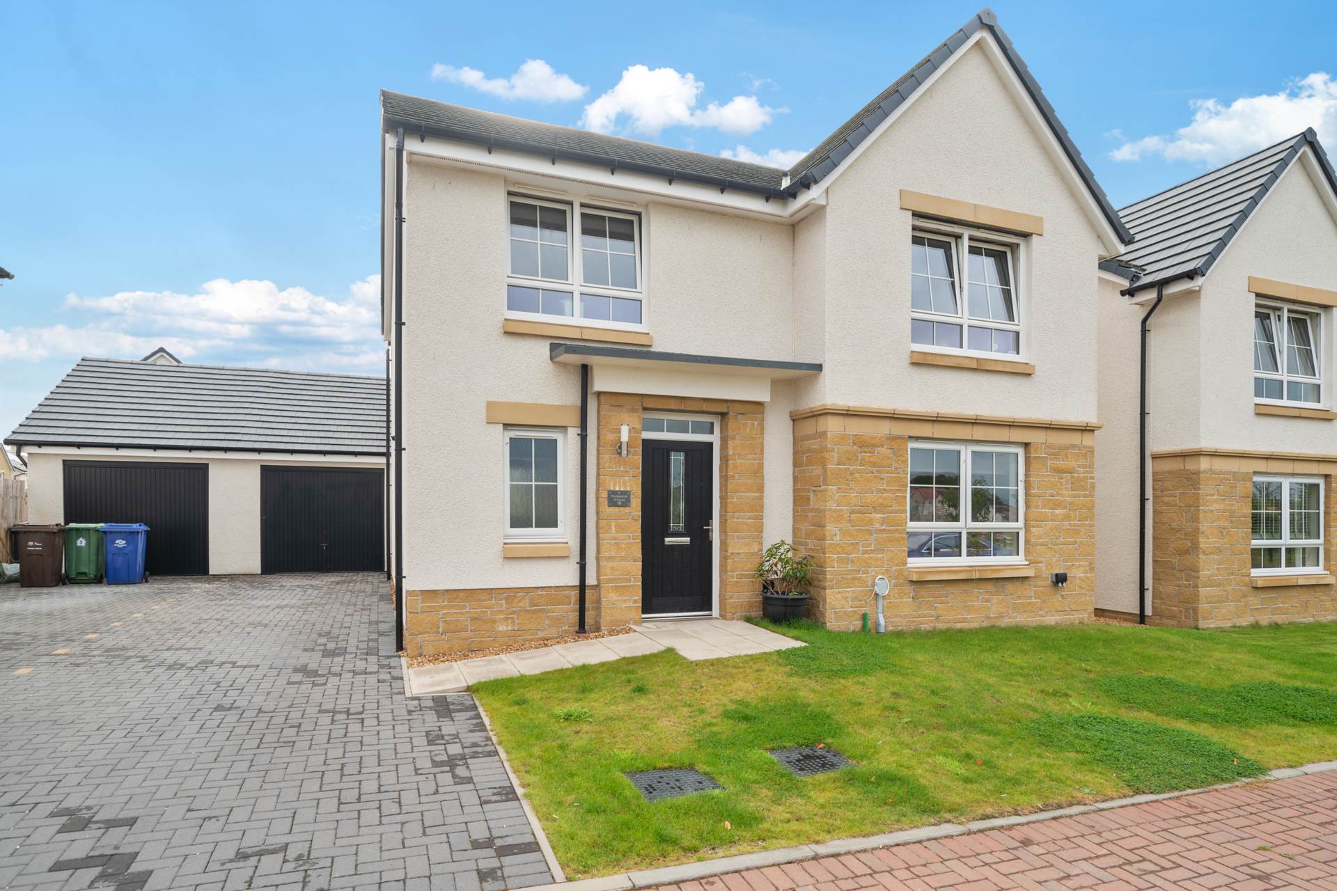 Portpatrick Avenue, Bishopton, Image 1