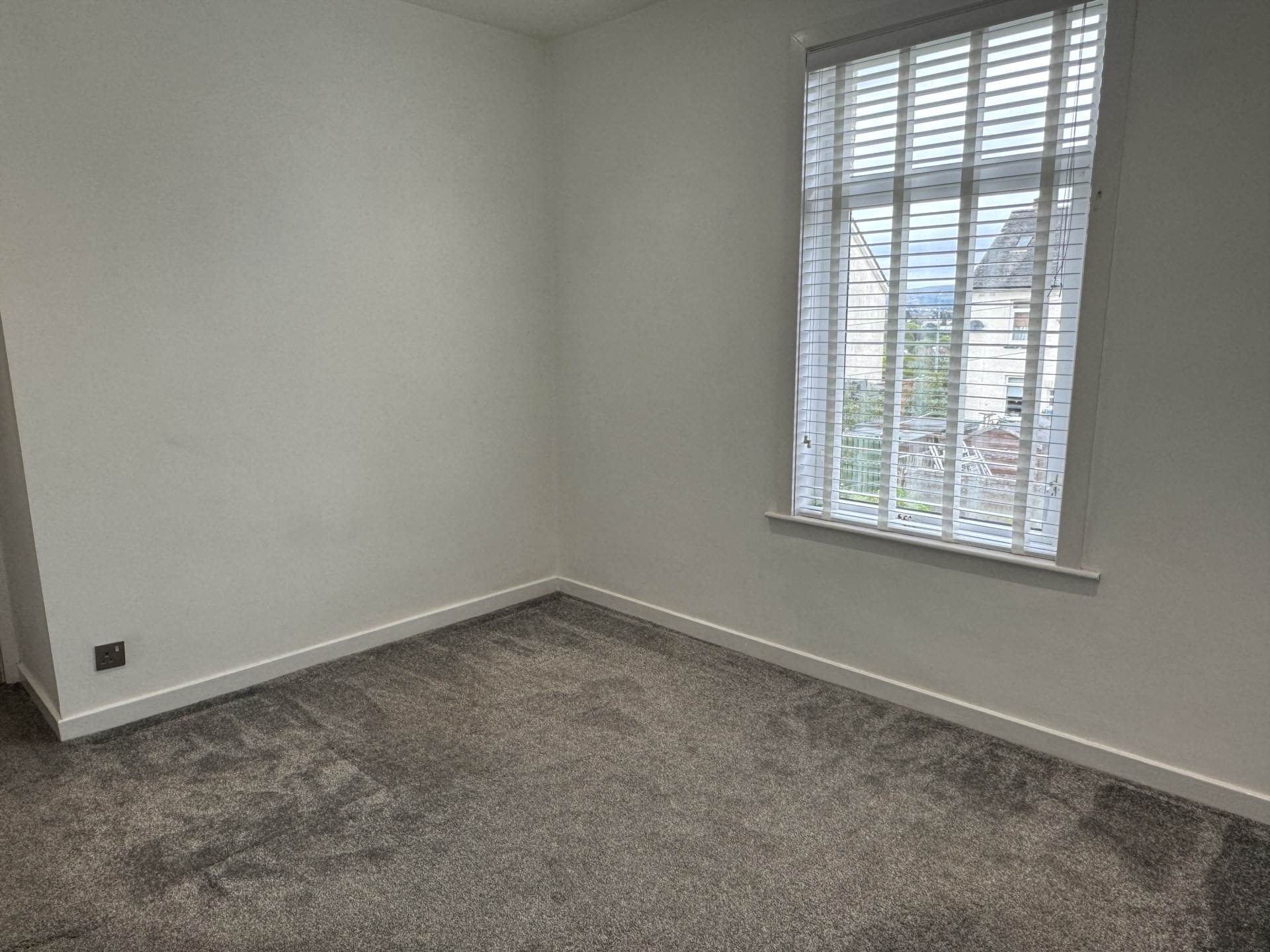 58 Athelstane Road, Glasgow, Image 6