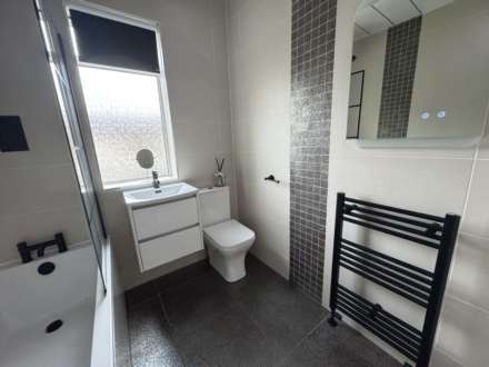 58 Athelstane Road, Glasgow, Image 16