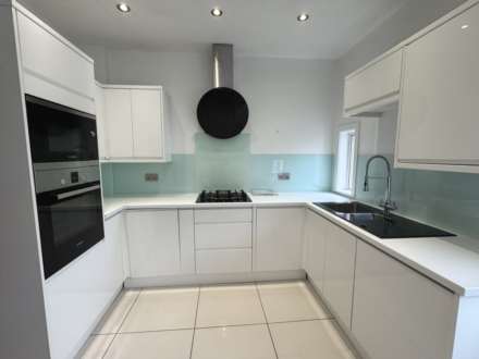 58 Athelstane Road, Glasgow, Image 3