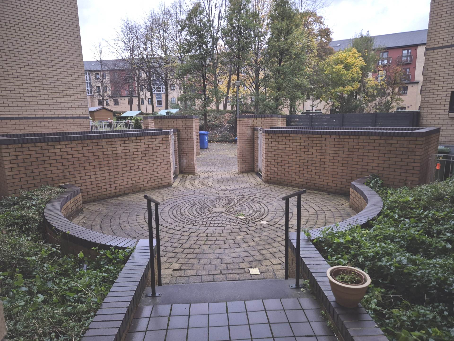 Southside Crescent, Glasgow, Image 13