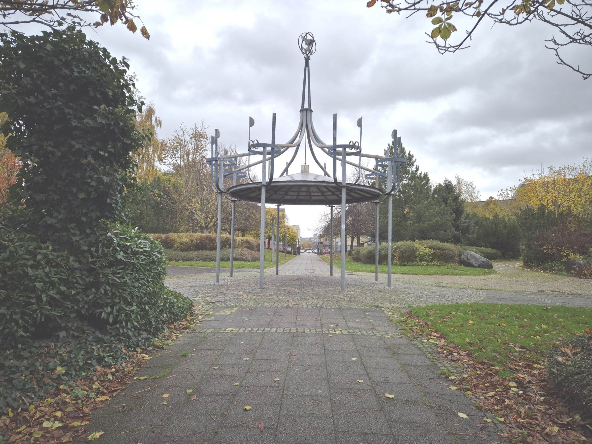 Southside Crescent, Glasgow, Image 14