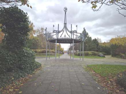 Southside Crescent, Glasgow, Image 14