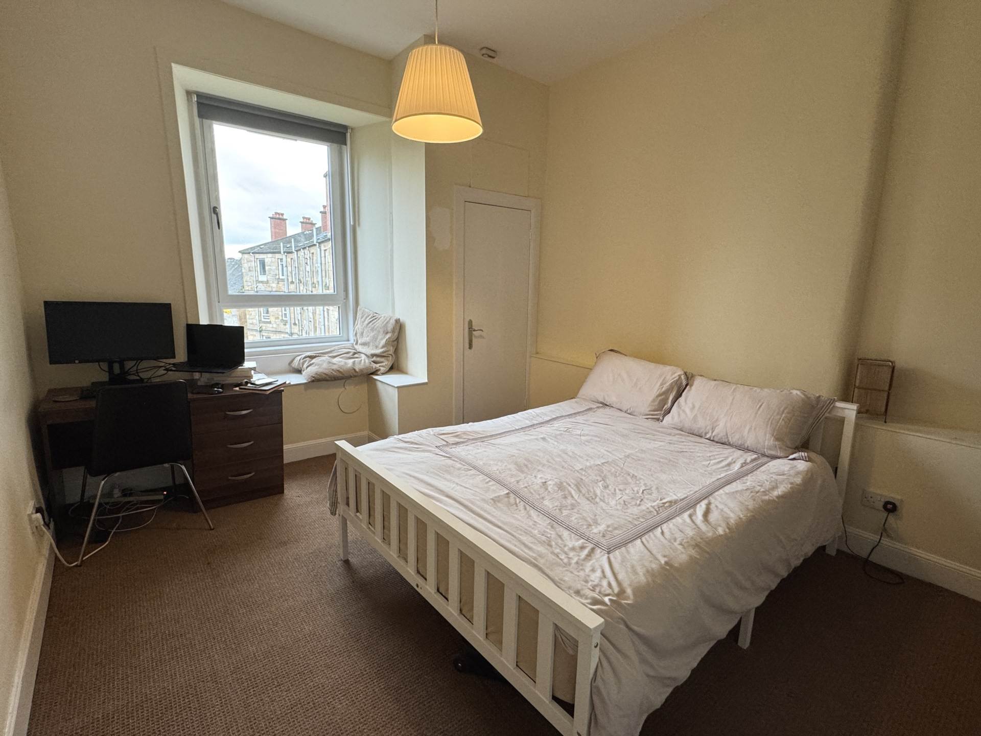 Niddrie Road, Glasgow, Image 12