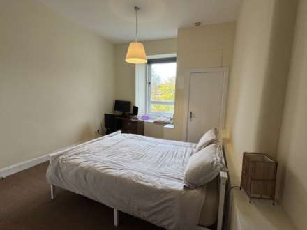 Niddrie Road, Glasgow, Image 13