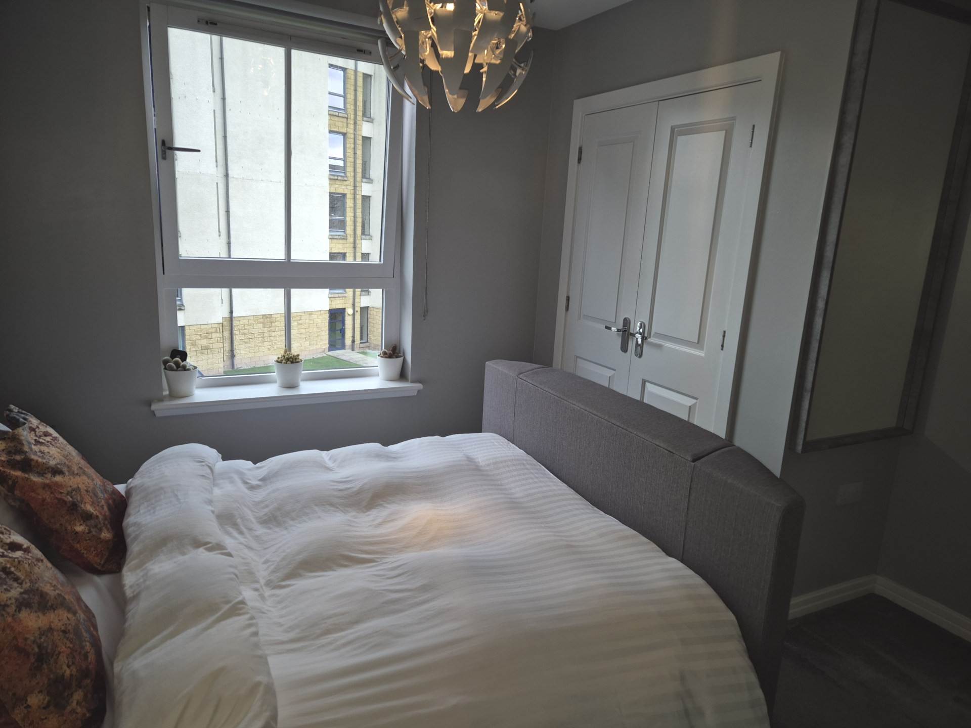 Oatlands Square, Glasgow, Image 7