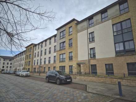 2 Bedroom Flat, Oatlands Square, Glasgow