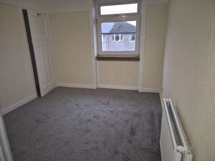 Castlemilk Crescent, Glasgow, Image 5