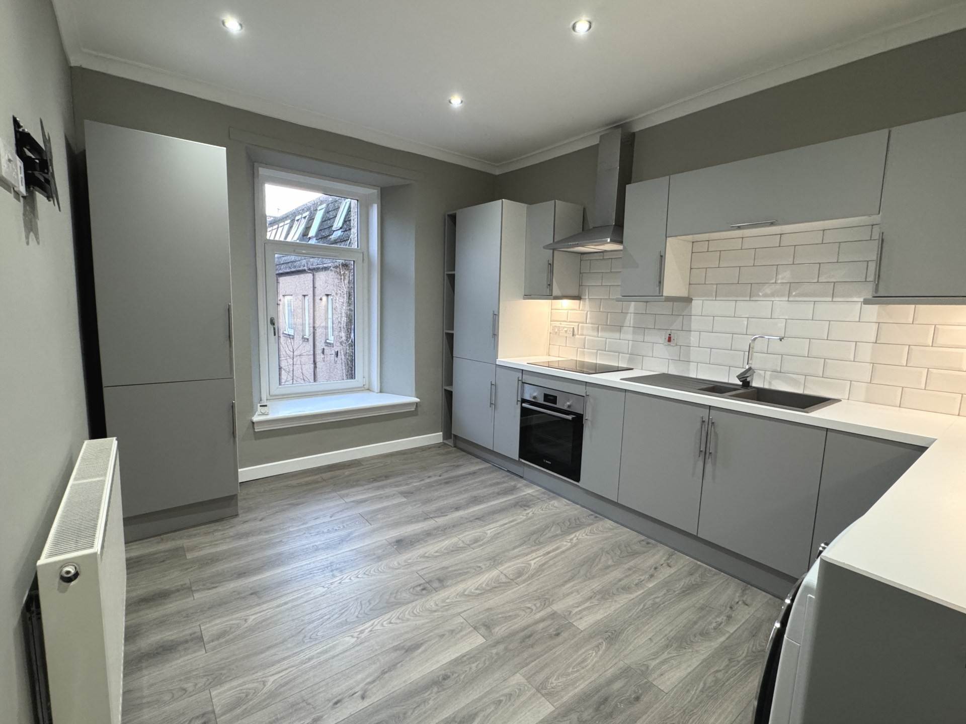 60 High Street, Johnstone, Image 11