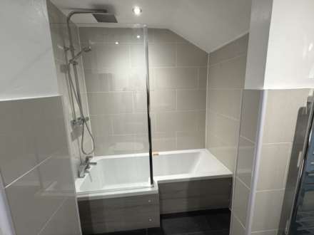 60 High Street, Johnstone, Image 10