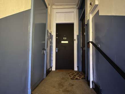 60 High Street, Johnstone, Image 13