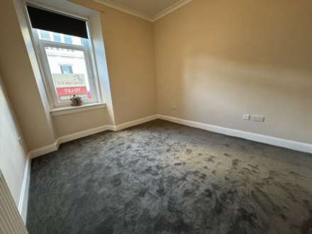 60 High Street, Johnstone, Image 5