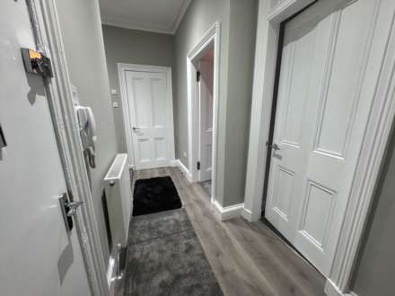 60 High Street, Johnstone, Image 6