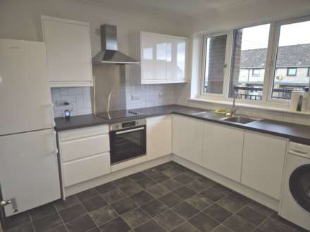 Fernbrae Ave, Glasgow, Image 2