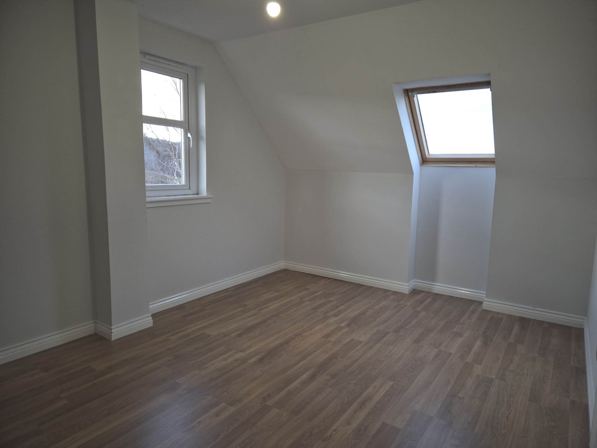 Dunnock Grove, Greenock, Image 18