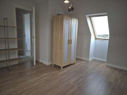 Dunnock Grove, Greenock, Image 19