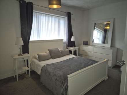 Nethercairn Road, Mansewood, Image 6