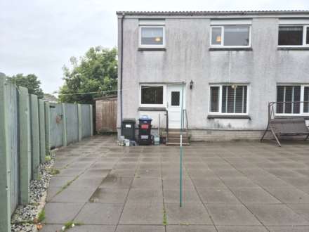 Property For Rent Lint Brae, Stewarton