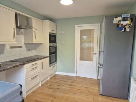 Lint Brae, Stewarton, Image 3