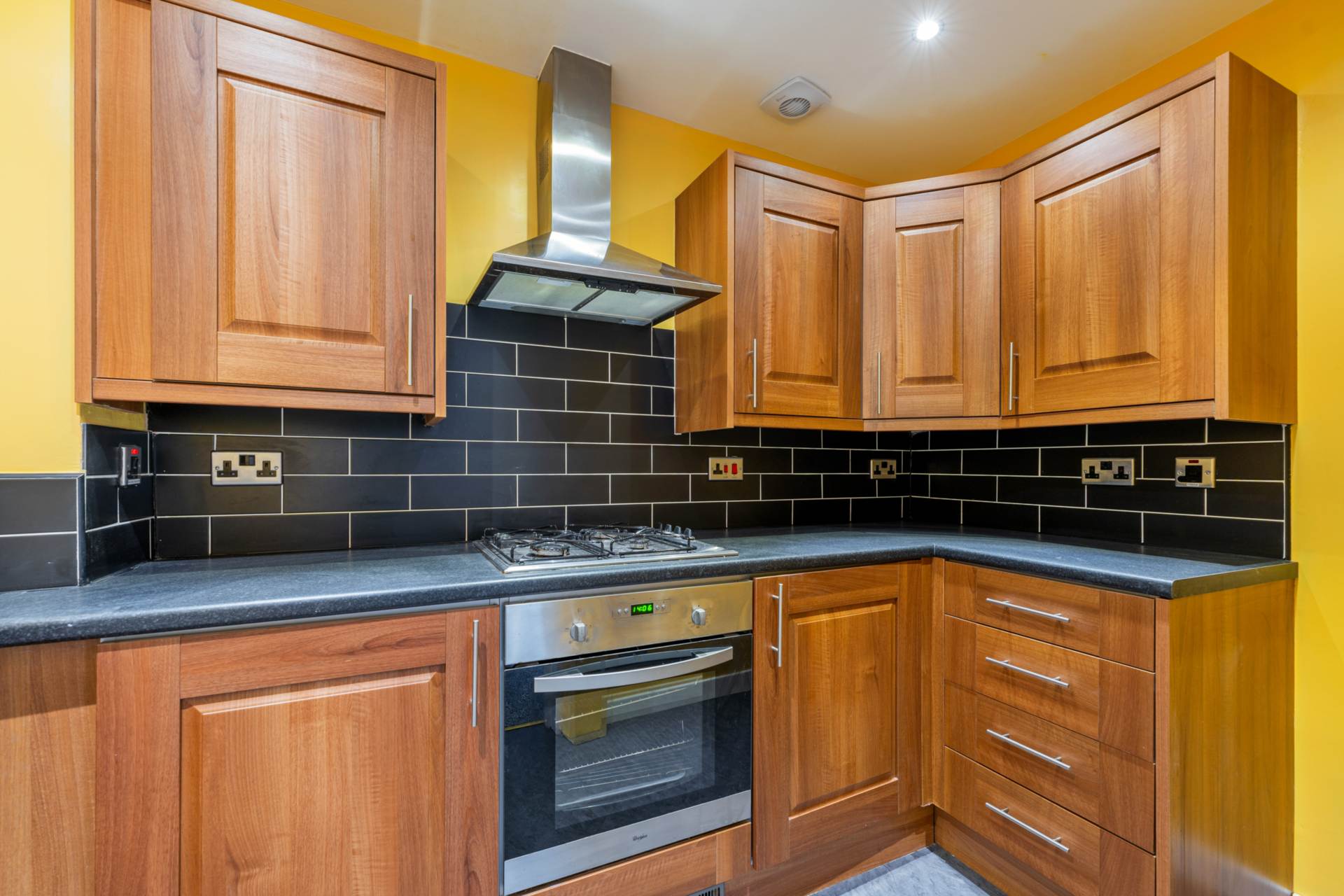 Holmbank Avenue, Glasgow, Image 3