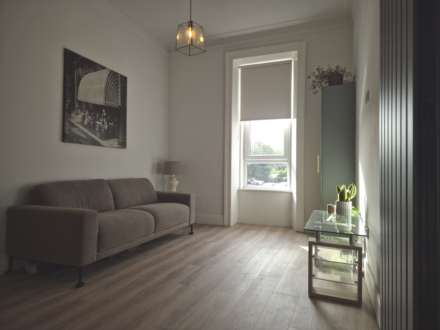Cathcaret Road, Glasgow, Image 2