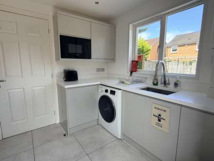 2 Foinaven Drive, Glasgow, Image 12