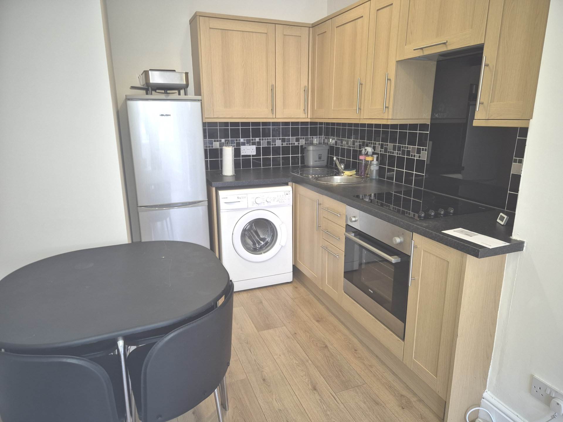 Waverley Street, Glasgow, Image 3