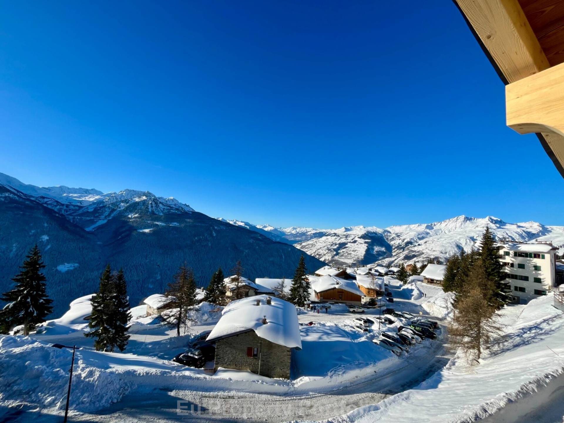 Les Papillons, Image 2