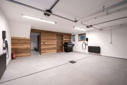 Les Tines, Image 27