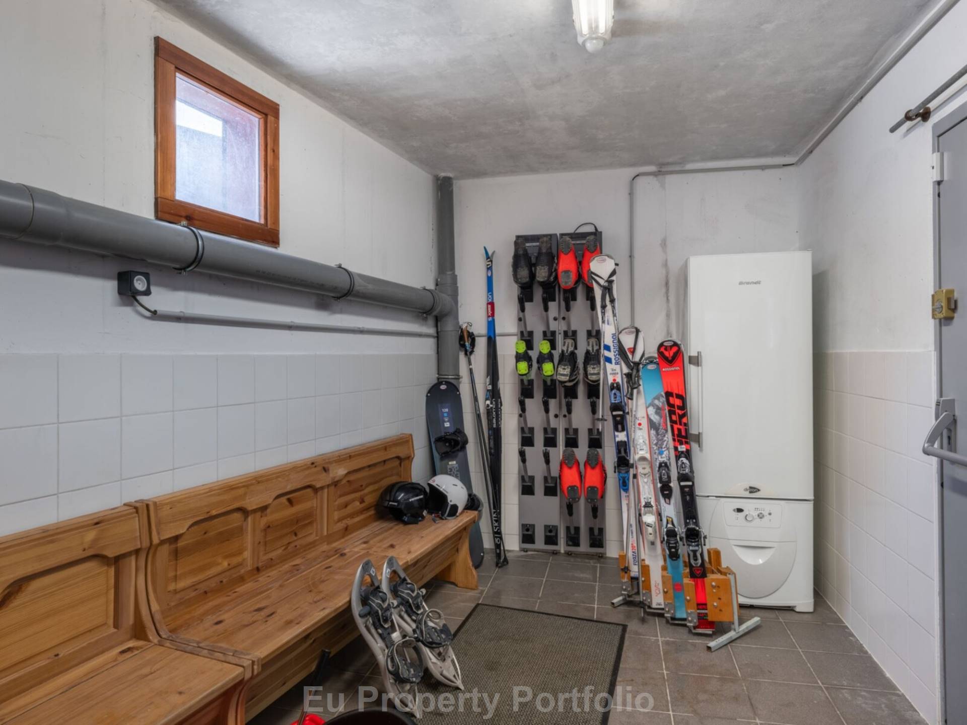 Bas De Station, Image 24