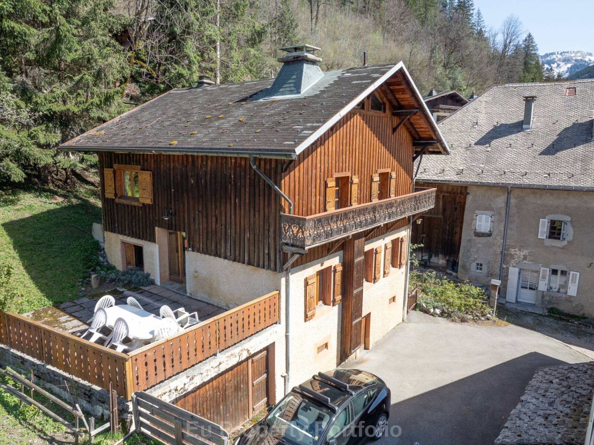 Les Udrezants, Image 3