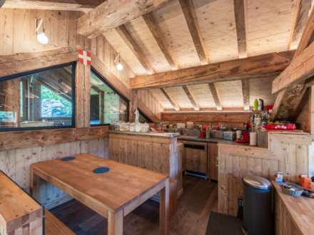 Au Dessus Du Raffort, Image 5