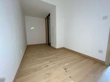 Cernix, Image 11